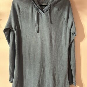 Gander Mountain Heathered Blue Hoodie with V-Neckline and Long Sleeves